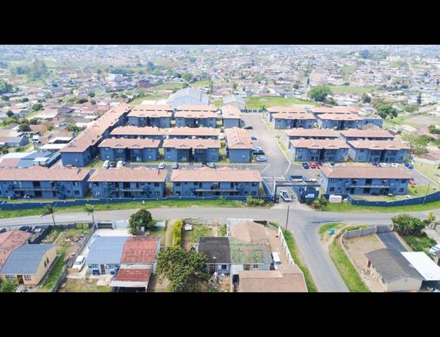 2 BEDROOM CLUSTER FOR SALE IN TRENANCE MANOR